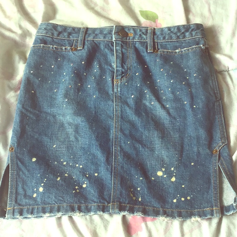 Denim Skirt w/ jewels 💙